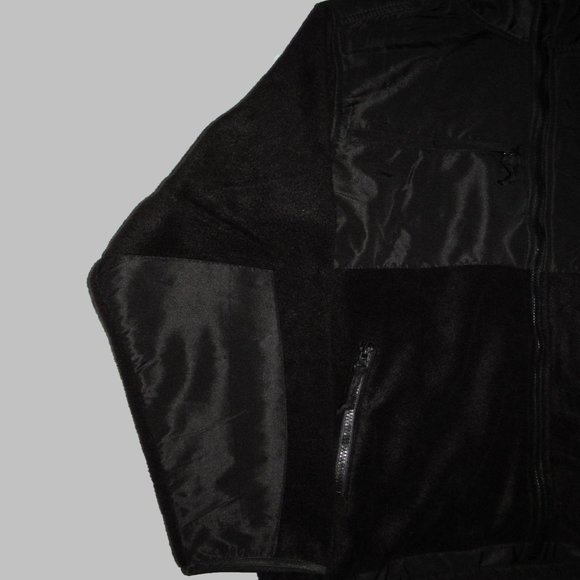 MICRO FLEECE by PRIVATE PERCEPTION Embroidered - Picture 5 of 6